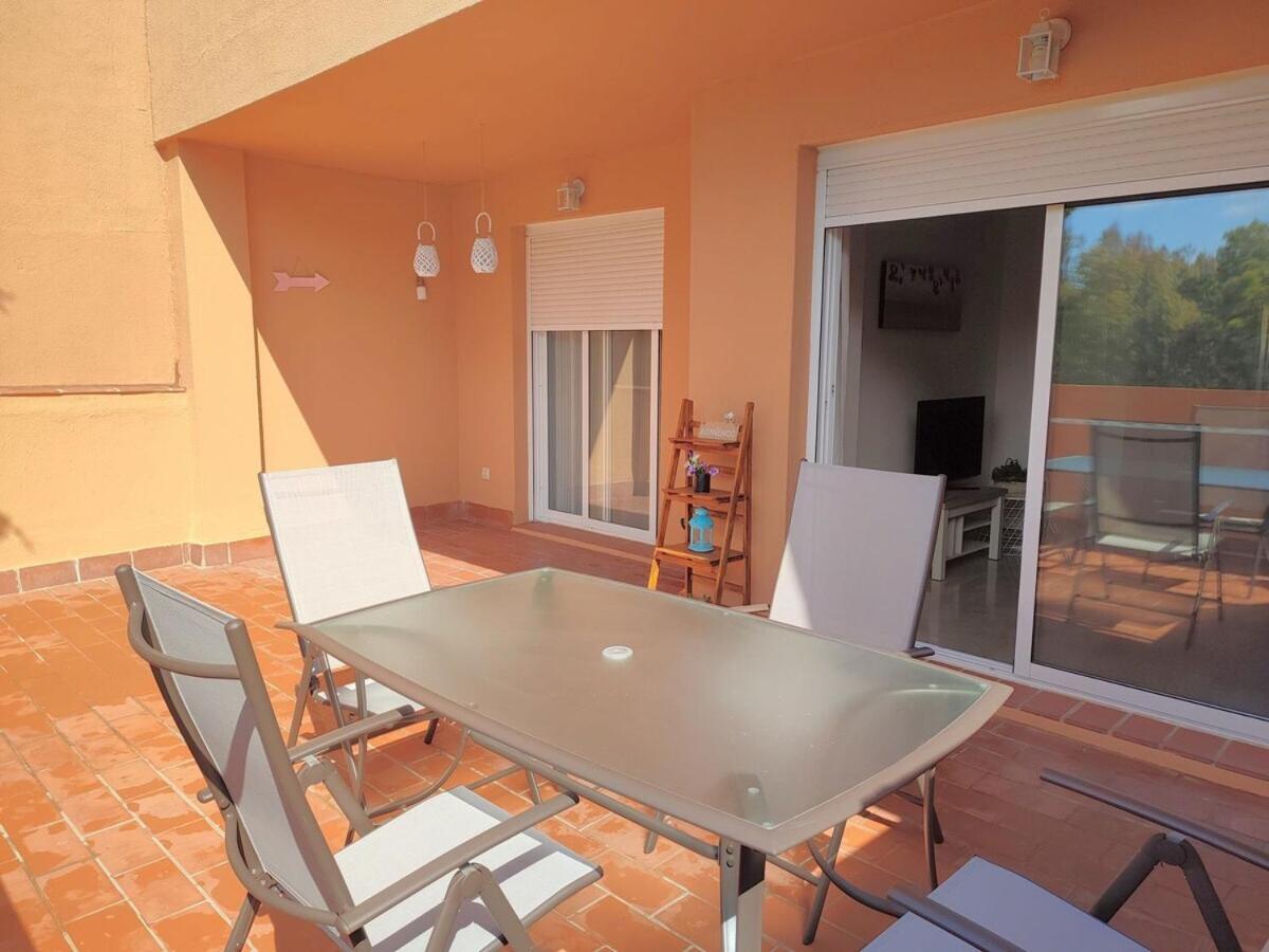 Apartamento Con Piscina Casares Exteriör bild
