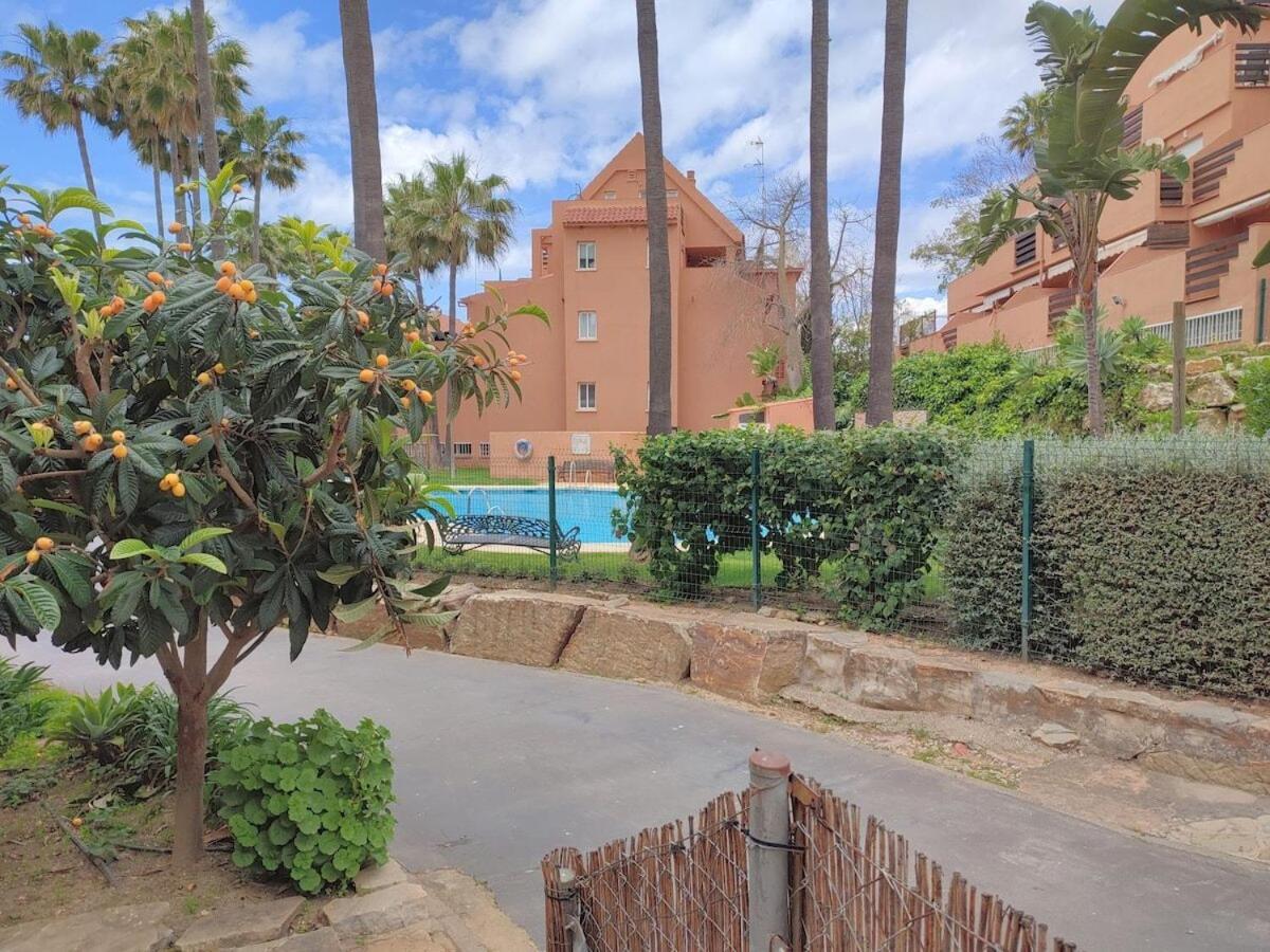 Apartamento Con Piscina Casares Exteriör bild