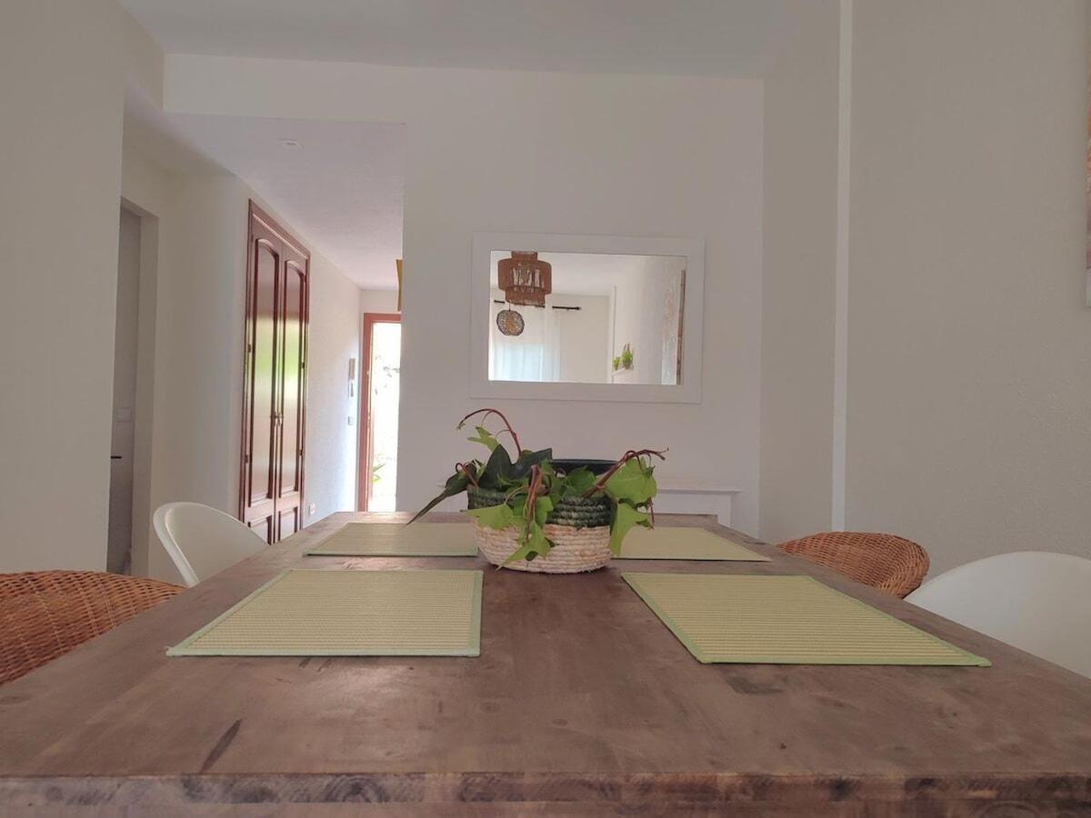 Apartamento Con Piscina Casares Exteriör bild